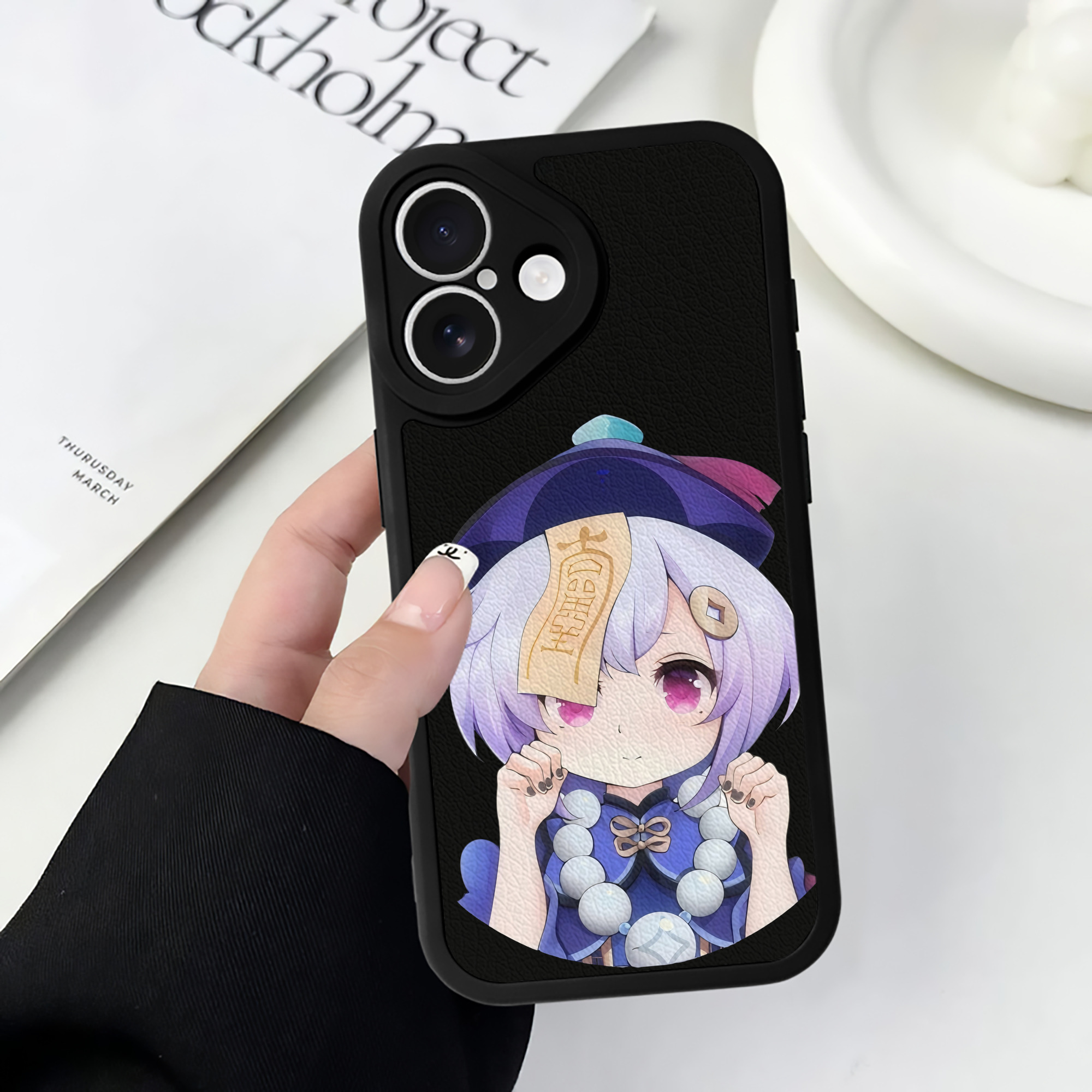 げんし神 七七 なな  genshin Nana 【iPhone 16シリーズ対応】シリコンスマホケース（レザー調） 材質：シリコン